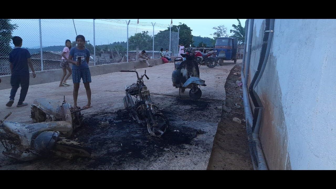 Guwahati: Miscreants set fire to four two wheelers parked in Hengrabari